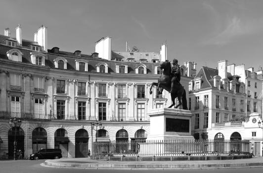 Place des Victoires